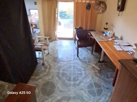 *RETASADO* OPORTUNIDAD HERMOSO DX DE 4 AMB CON COCH Y JARDÍN