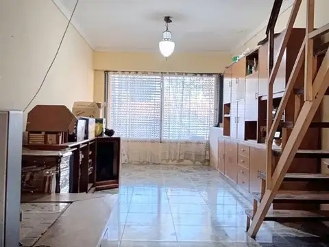 Depto Tipo Casa en Venta con 2 cocheras