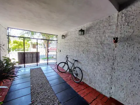 Depto Tipo Casa en Venta de 2 dormitorios