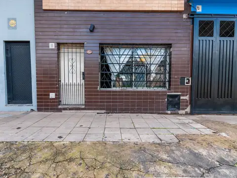 Depto Tipo Casa en Venta de 5 ambientes