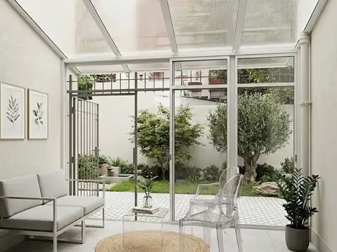 VENTA CASA 4 AMBIENTES, MAS GALERIA, PATIO, JARDIN Y TERRAZA TODA REMODELADA.
