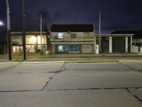Local - La Plata