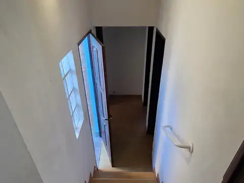 Depto Tipo Casa en Alquiler en Villa Adelina, $ 1.050.000