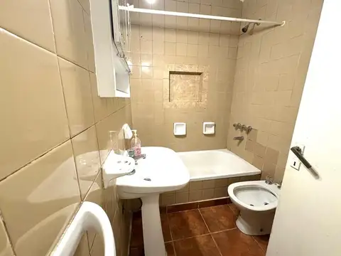 Departamento 2 ambientes con 1 baño