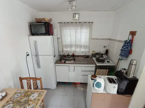 Depto Tipo Casa 4 ambientes con 2 baños