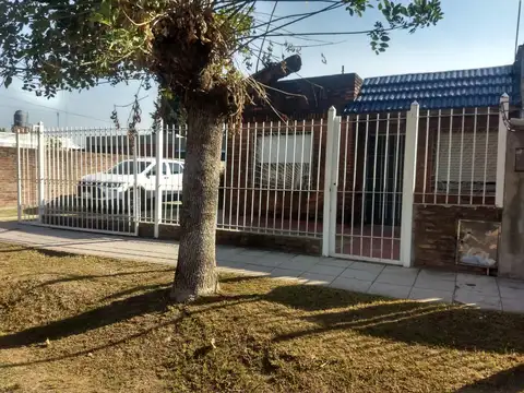Casa en alquiler en Claypole