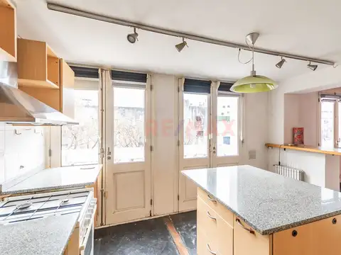 Departamento 4 ambientes con 2 baños