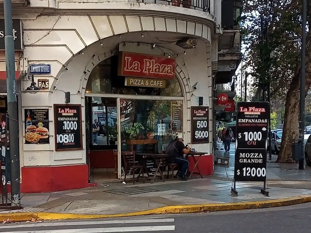 Avenida Pueyrredon 2100