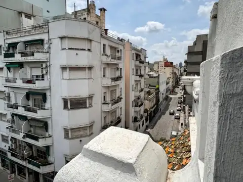Estados Unidos Y Av. 9 De Julio