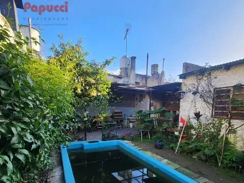 Casa en Venta con 1 cochera