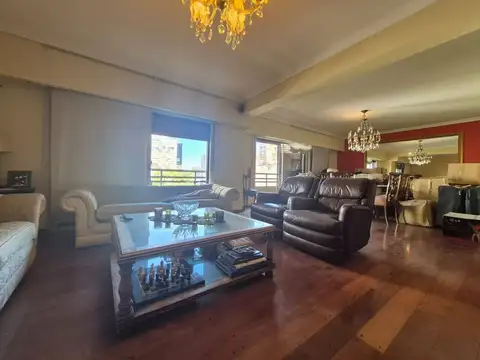 Departamento en Venta de 6 ambientes