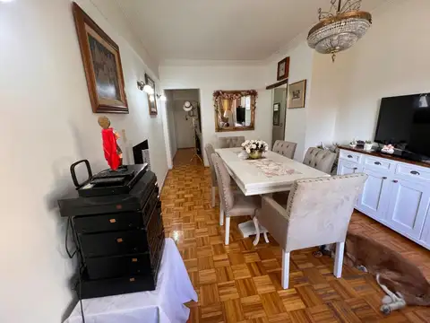 Junin 300, Piso 5