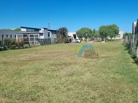 Terreno en Venta en Pilar del Este - San Ramiro, USD 32.500