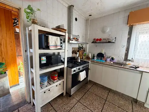 Depto Tipo Casa 5 ambientes con 1 baño