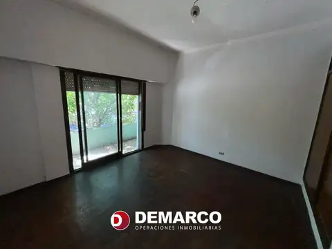 Juan Bautista Alberdi 4700, Piso 1º