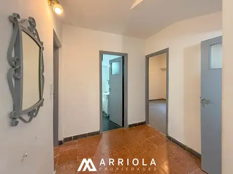 Depto Tipo Casa en Venta con 1 cocheras