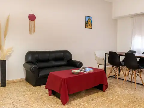 Depto Tipo Casa en Venta de 2 dormitorios