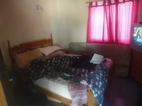 Casa 2 ambientes con 1 baño