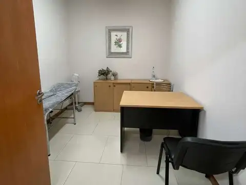 Local en Venta Via Púb.