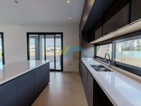 Casa en Venta al Noreste