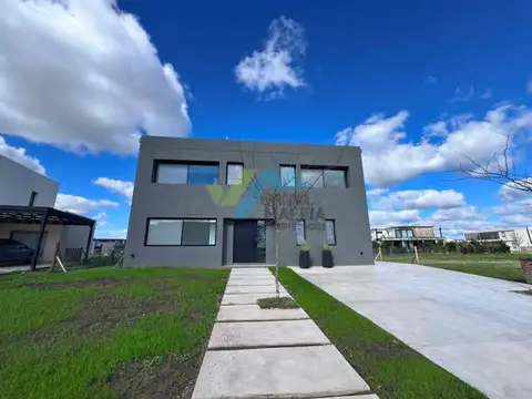 Casa contemporánea premium en Riberas PUERTOS DEL LAGO