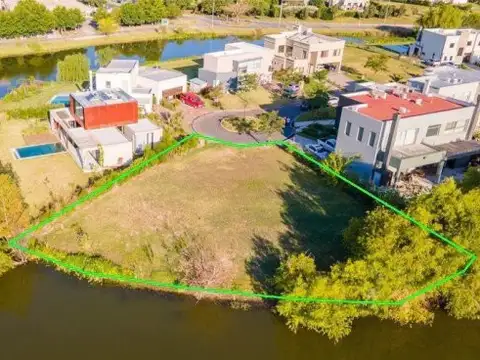 Venta lote al agua en El Canton Barrio Islas