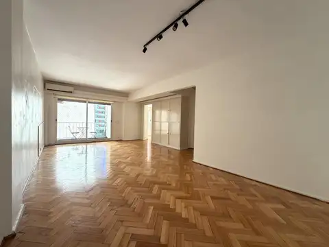 Espectacular 4 ambientes, cochera y seguridad 24hrs!