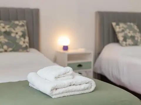 Esmeralda 600, Piso 7