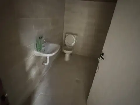 Galpon en Alquiler 60  mts Fondo