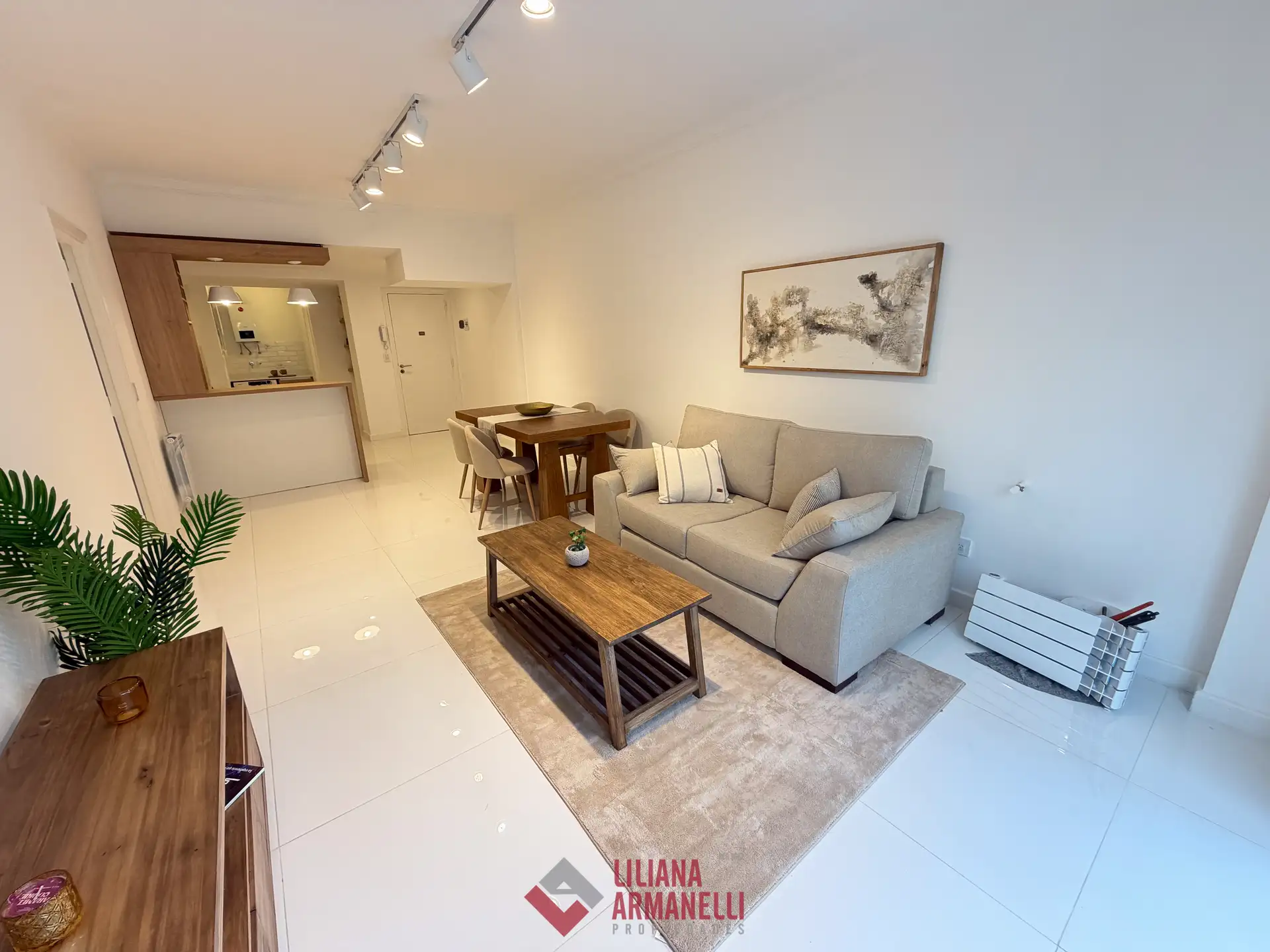 Depto 3 amb, 72m² reciclado con balcón — Centro