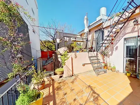 PH en Villa Urquiza 3 ambientes   Escritorio con patio terraza y parrilla sin expensas