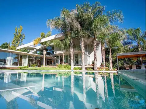 Casa en Los Alamos Club de Campo