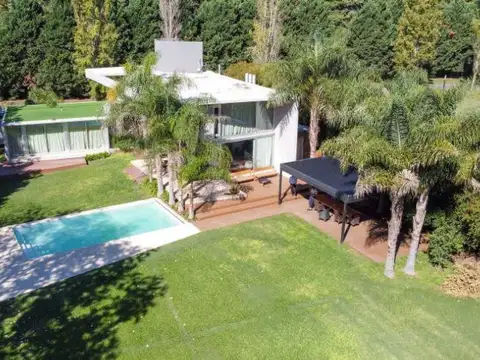 Country "LOS ALAMOS"