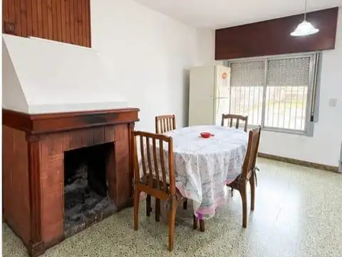 Casa en Alquiler de 3 dormitorios