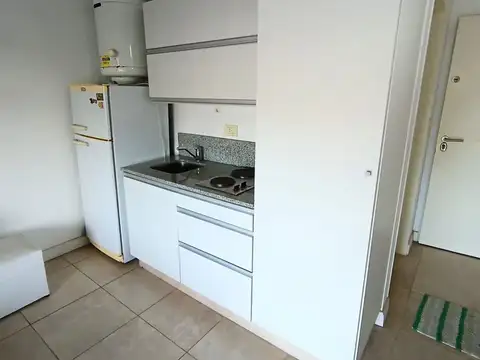 VENTA MONOAMBIENTE CABALLITO CON BALCON AL FRENTE