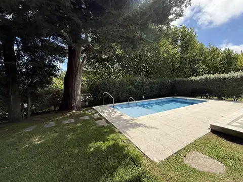Casa en Alquiler de 3 dormitorios