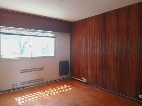 Casa en Alquiler con 1 cochera