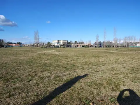 VENTA LOTE - BARRIO LOMAS DE PETION - CAÑUELAS