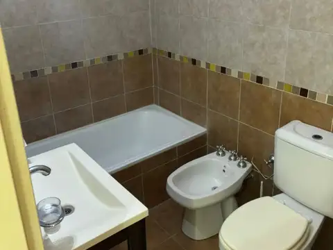 Departamento en Alquiler de Monoambiente