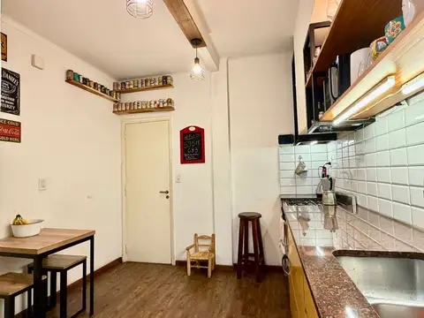 Venta Dpto 3 ambientes con Balcón Olivos