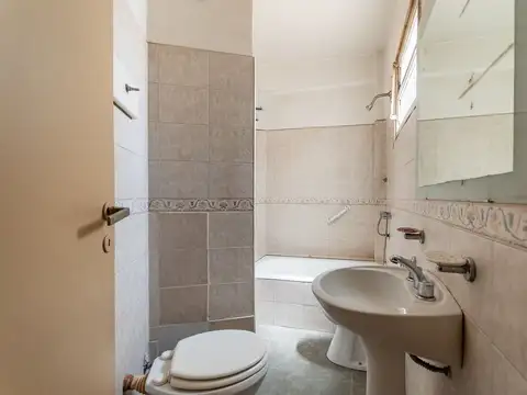 Departamento en Venta en Parque Centenario, USD 92.000