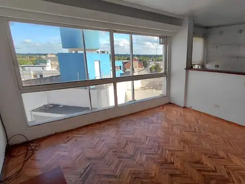 Bartolomé Mitre 900