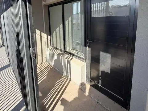 Departamento en Venta en Capitan Bermudez, USD 42.000