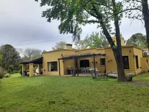 Quinta en Alquiler Temporal de 4 dormitorios