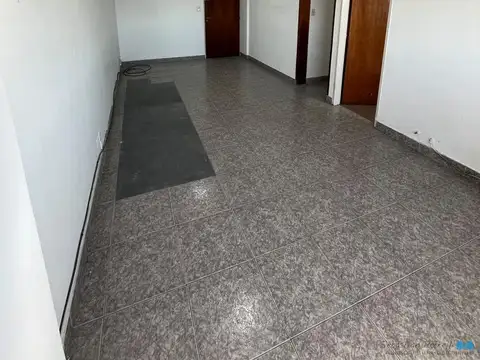 Departamento en Alquiler en Lomas del Mirador, $ 450.000