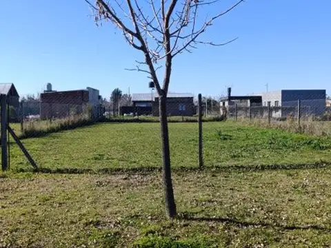 Vendo lote 160 manzana H del barrio Ribera de Andino?Escritura inmediata 