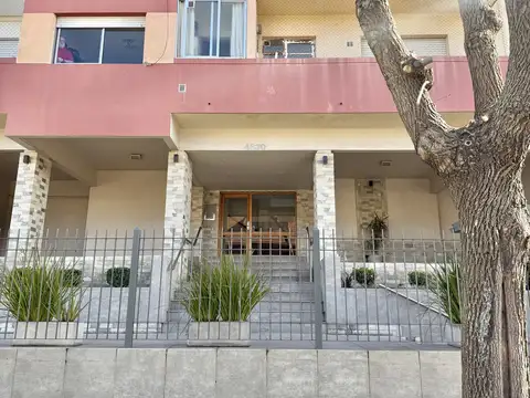 Departamento en Venta en Lourdes, USD 95.000