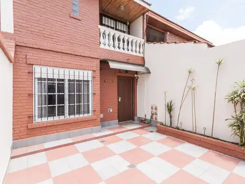 Gobernador General Ramón Balcarce 1500