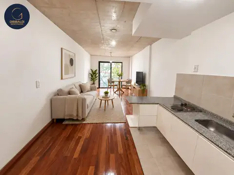 En Venta Monoambiente Moderno con Balcón al Frente en Brasil 1500