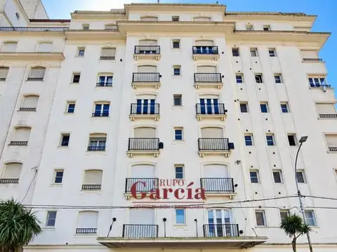 3 amb externo con vista al mar.